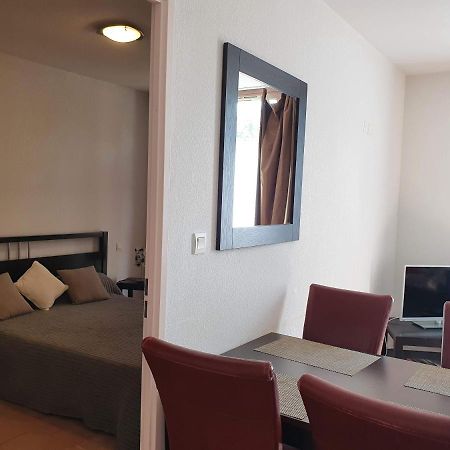 Joli appartement T2 dans résidence avec piscine, hammam et parking gratuits Carcasona Exterior foto