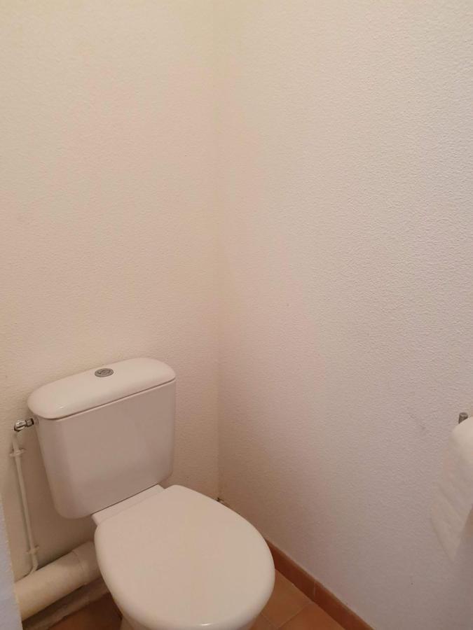 Joli appartement T2 dans résidence avec piscine, hammam et parking gratuits Carcasona Exterior foto