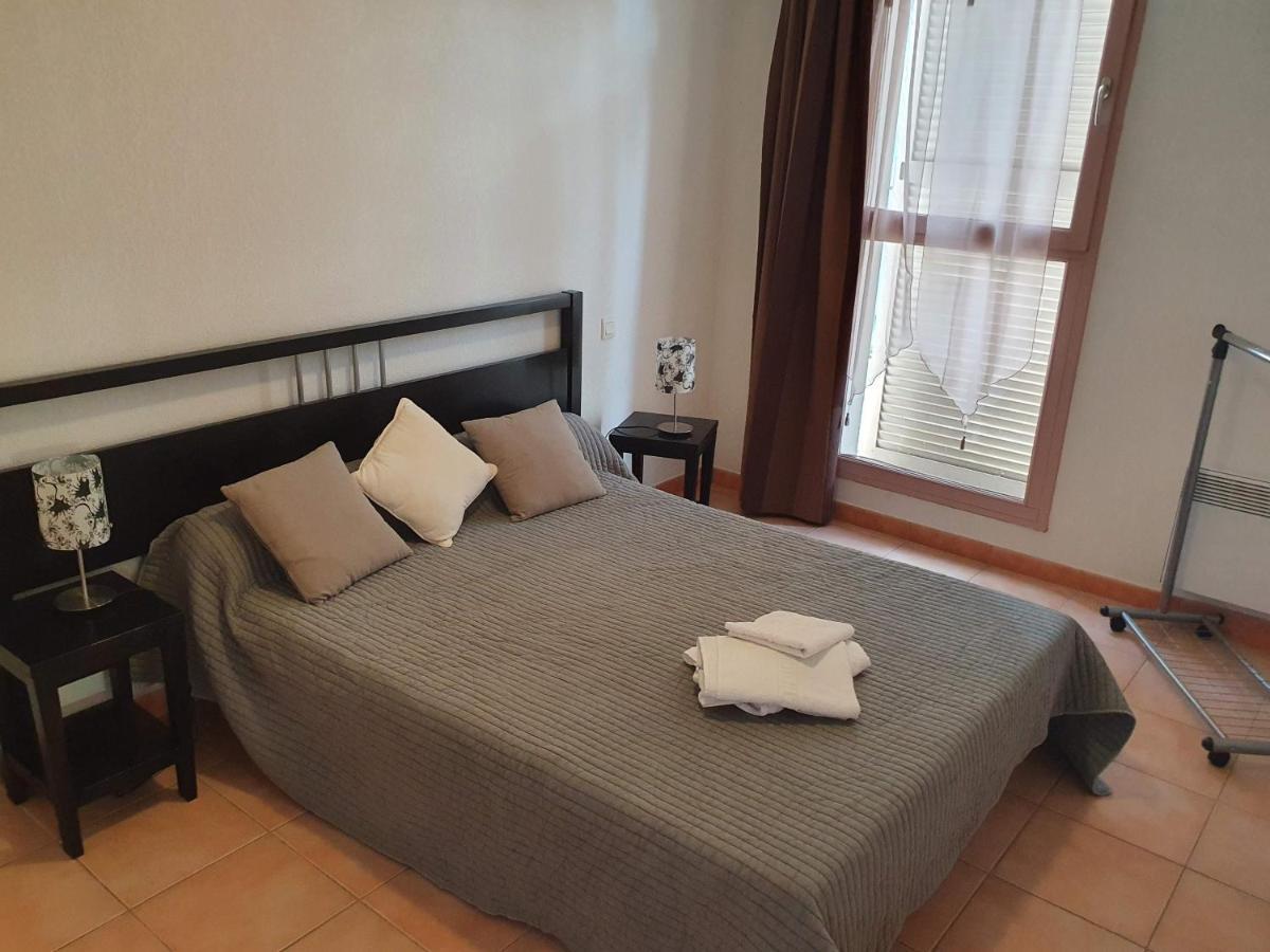 Joli appartement T2 dans résidence avec piscine, hammam et parking gratuits Carcasona Exterior foto