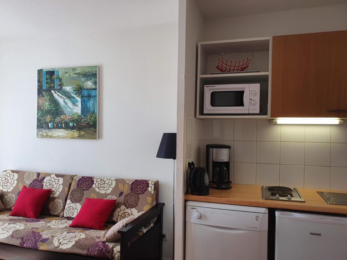 Joli appartement T2 dans résidence avec piscine, hammam et parking gratuits Carcasona Exterior foto
