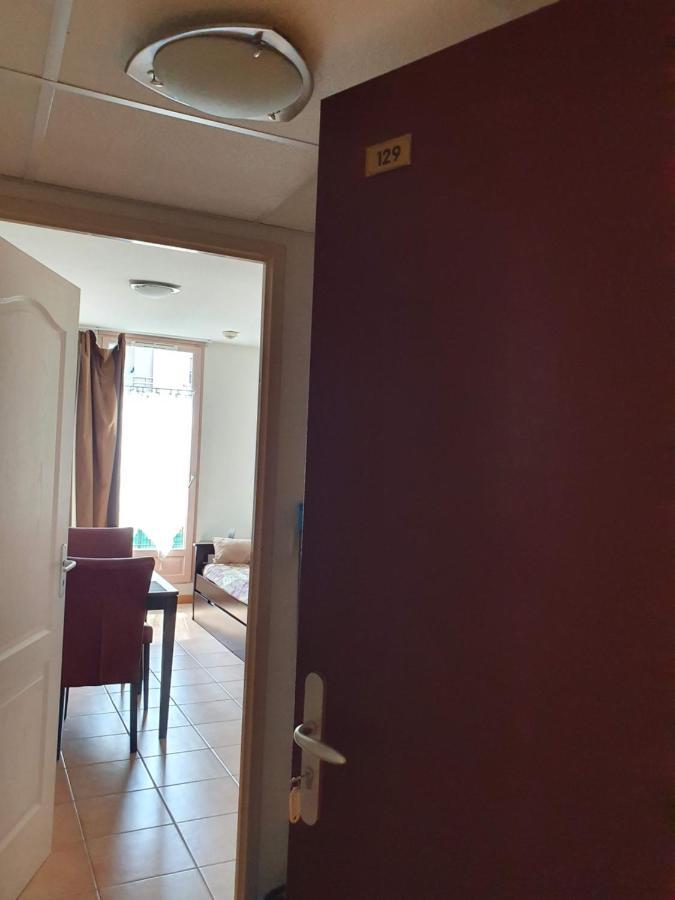 Joli appartement T2 dans résidence avec piscine, hammam et parking gratuits Carcasona Exterior foto